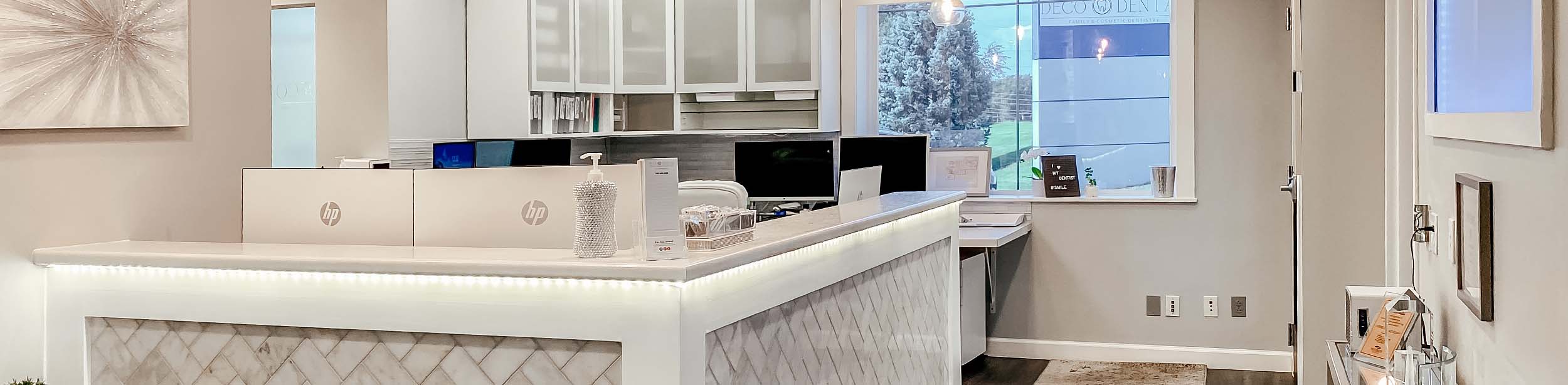 Reception desk